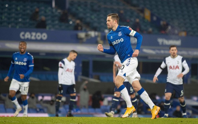 这为他们带 这为他们带